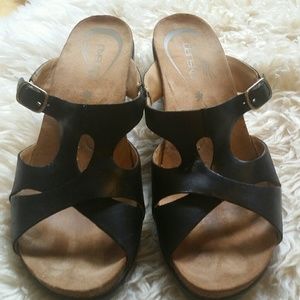 DANSKO black dress shoes like new